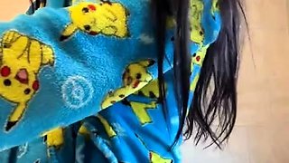 Beauty small tit amateur teen masturbating her shaved pussy