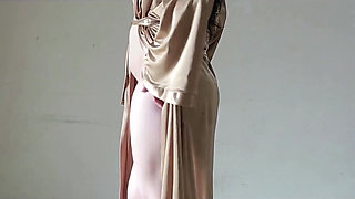 New Hyper Indo Girl Ready to Shower and Colmek