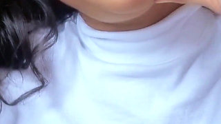 Hot Brazilian Brunette with Natural Breasts Asking You to Cum for Her - Espuletinha