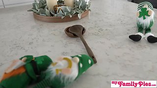 St. patrick day cunt cream cumpilation from nubilesporn