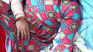 I saw my stepsister showing her body to her boyfriend over a video call