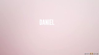 The Personal Shopper With Jovan Jordan, Danielle Renae, Diabeticoochie - Brazzers