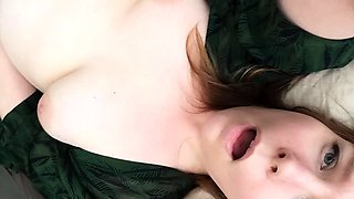 Fat Pussy Orgasm Green Eyes Moaning Masturbating Beauty
