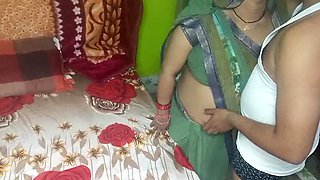 Desi Aunty Hot Blowjob and Doggy Style Sex with Husband - Indian Homemade HD