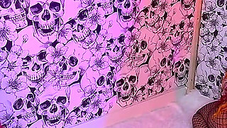 2 Vampy Whores Drain Multiple Cocks: Gloryhole Edition