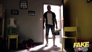 Passionate Sienna and Steve's pornstar scene