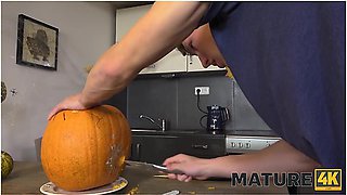 Mature Woman Finds He Horny Stepson Masturbating And Helps Him