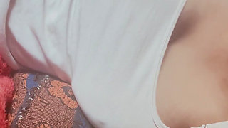 Hot Horny Bhabi Needs Big Cock
