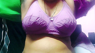 Desi House Owner Mohini Aunty Sex