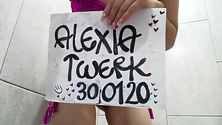 Dancing with Bikini and Get Full Naked with Soap HD Video
