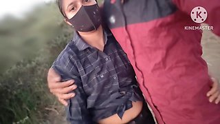 Indian Virgin College Girls First Time Sex with Her Boyfriend in Jungle Outdoor