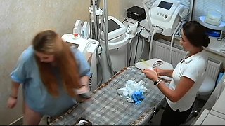 Amateur couple on real hidden cam